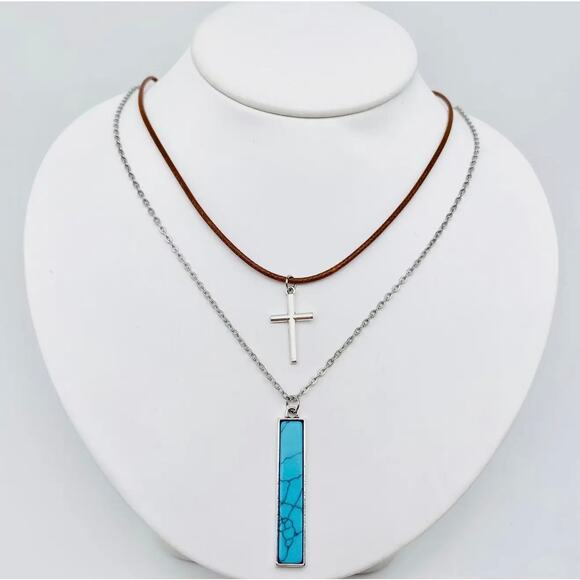 Mio Queena Jewelry - Prairie Faith Stone Pendant Necklace